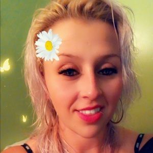 Meet your Posher, Sarahy